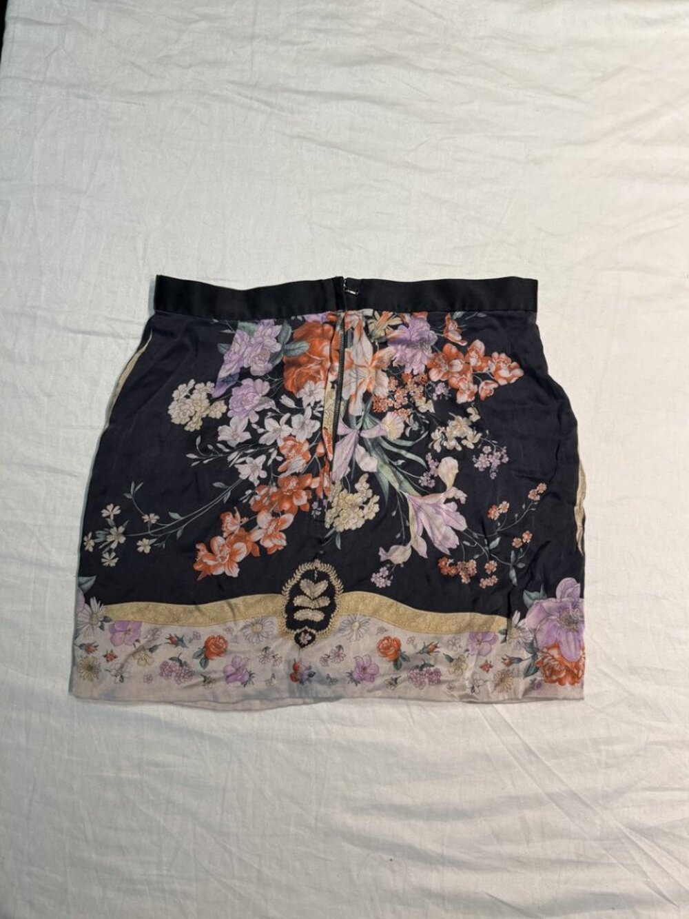 Dolce & Gabbana Floral Print Stretch Silk Mini Skirt Navy Gold Hem IT 42 US 8 - Picture 3 of 7